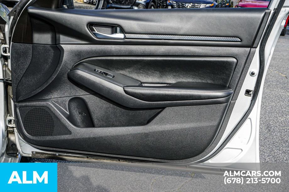 Used 2024 Nissan Altima 2.5 SV image 50