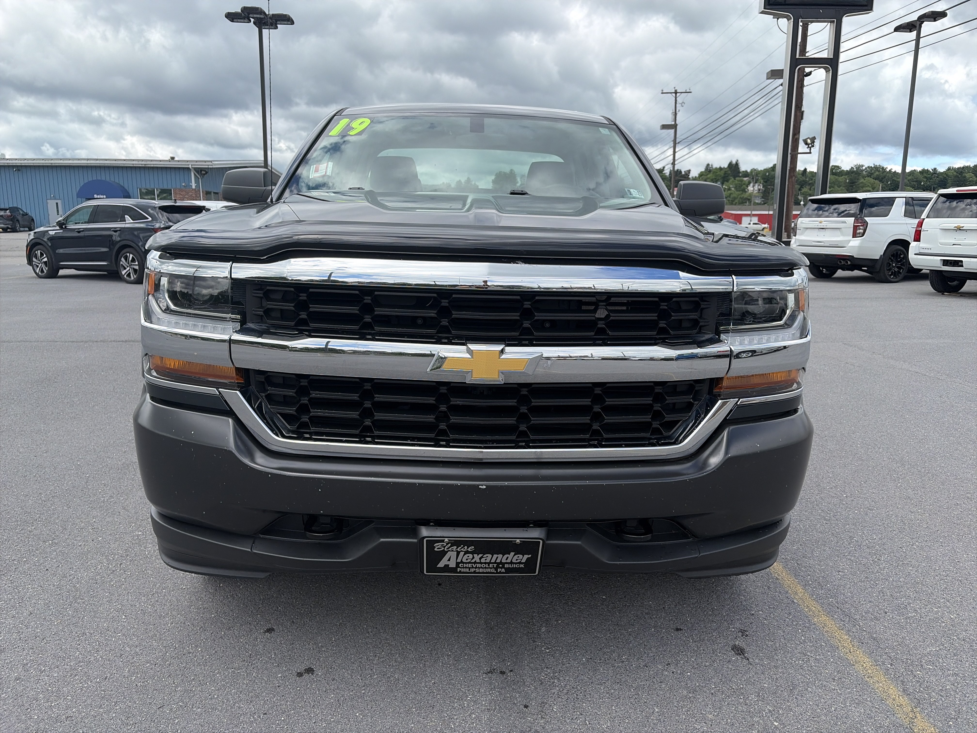 Used 2019 Chevrolet Silverado 1500 W/T AWD/4WD image 13