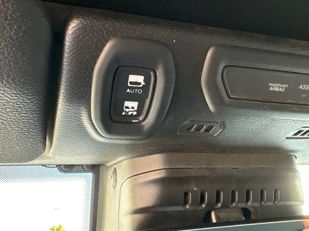 Used 2019 Jeep Wrangler Unlimited Rubicon AWD/4WD image 30