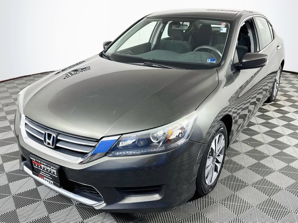 Used 2013 Honda Accord LX image 3