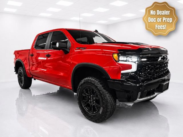 Used 2025 Chevrolet Silverado 1500 ZR2 w/ Technology Package AWD/4WD image 3