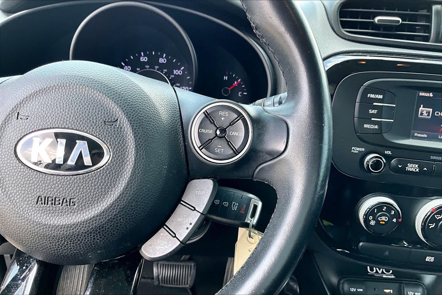 Used 2016 Kia Soul ! FWD image 23