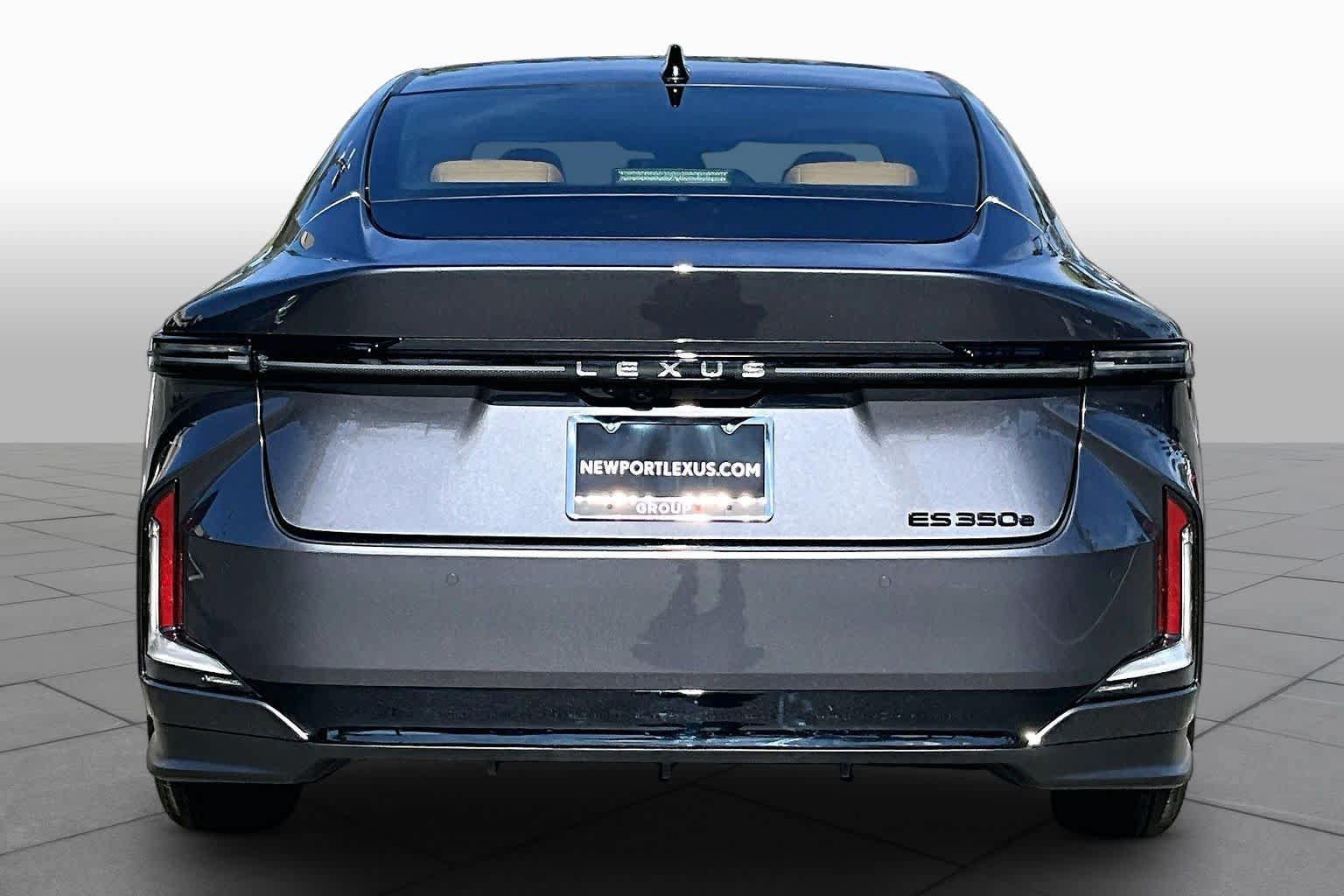 New 2026 Lexus ES 350e w/ Convenience Package FWD image 4