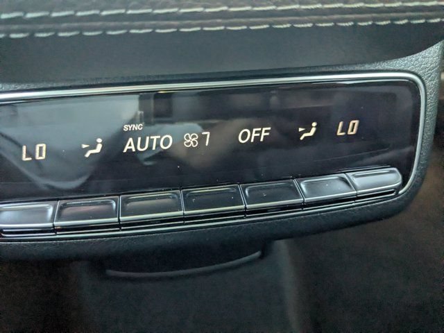 Used 2022 Mercedes-Benz GLS 450 4MATIC image 21