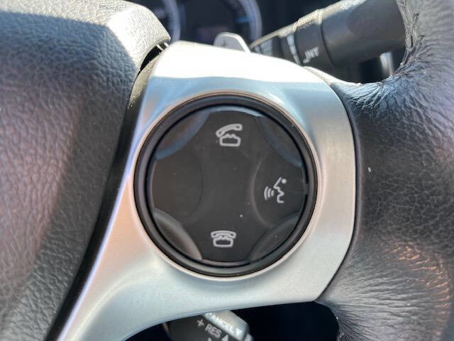 Used 2014 Toyota Camry SE image 16