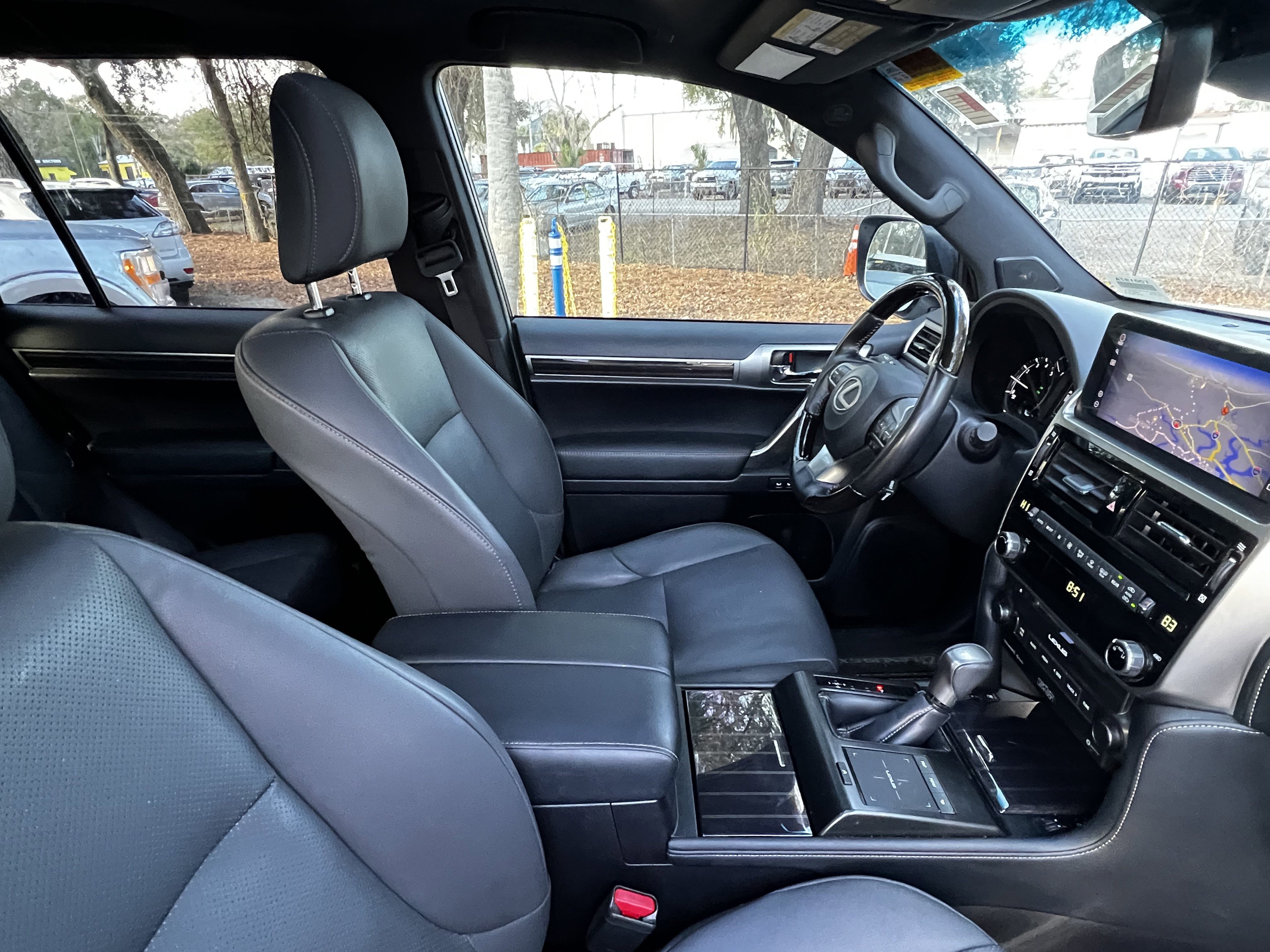 Used 2023 Lexus GX 460 Premium image 50