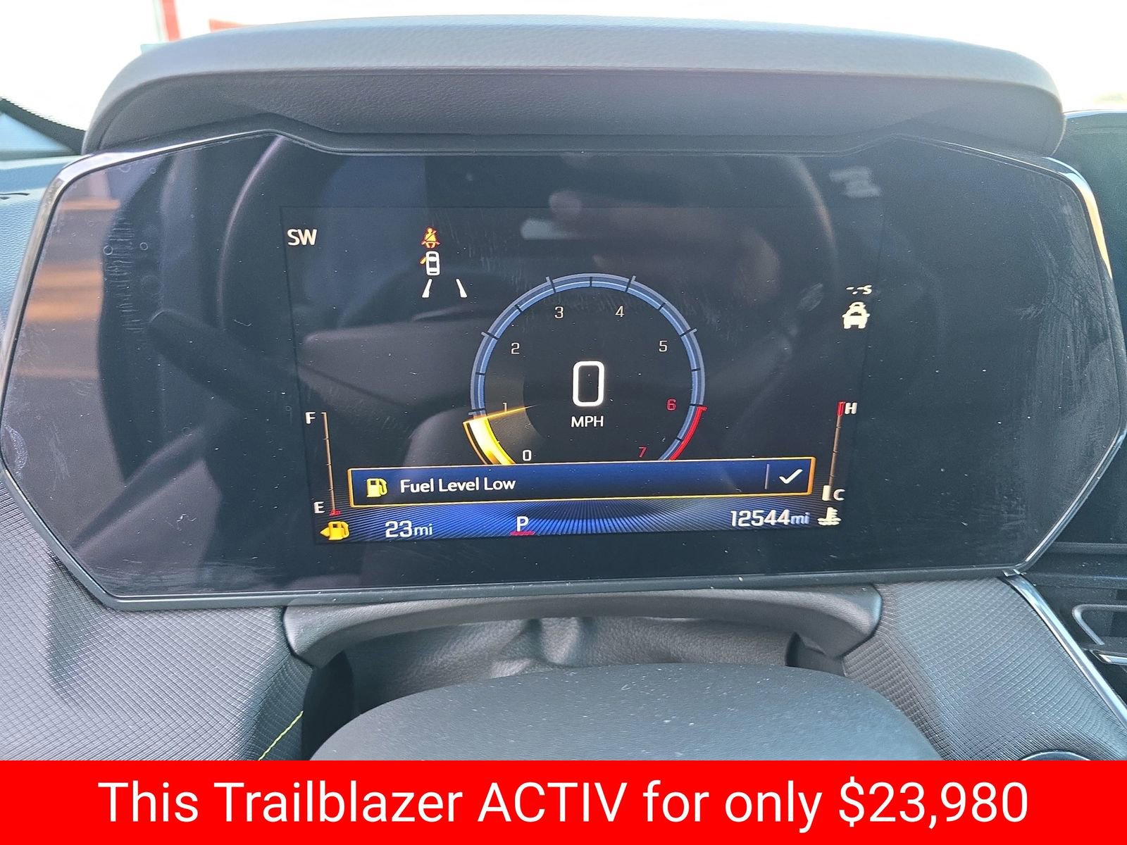 Used 2024 Chevrolet TrailBlazer ACTIV w/ Driver Confidence Package image 24