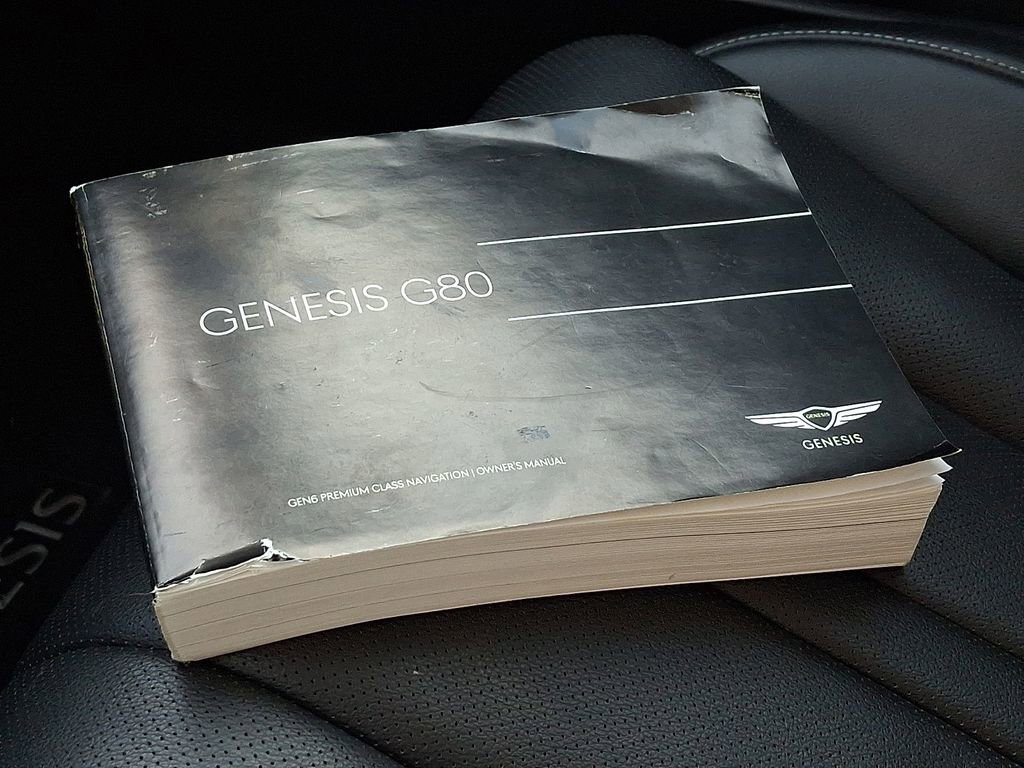 Used 2023 Genesis G80 2.5T image 28