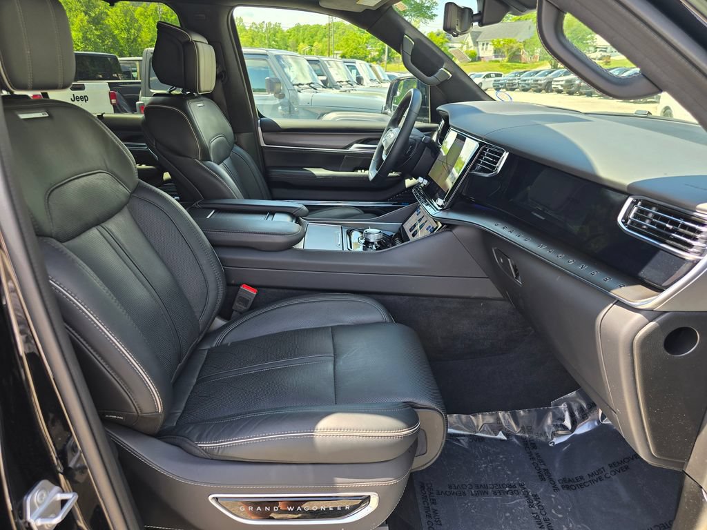 Used 2024 Jeep Grand Wagoneer Series II Obsidian w/ Quick Order Packagew 28T AWD/4WD image 31