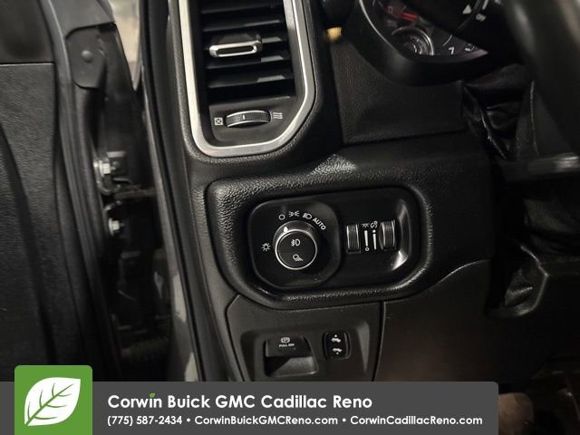 Used 2019 RAM 1500 Laramie image 13