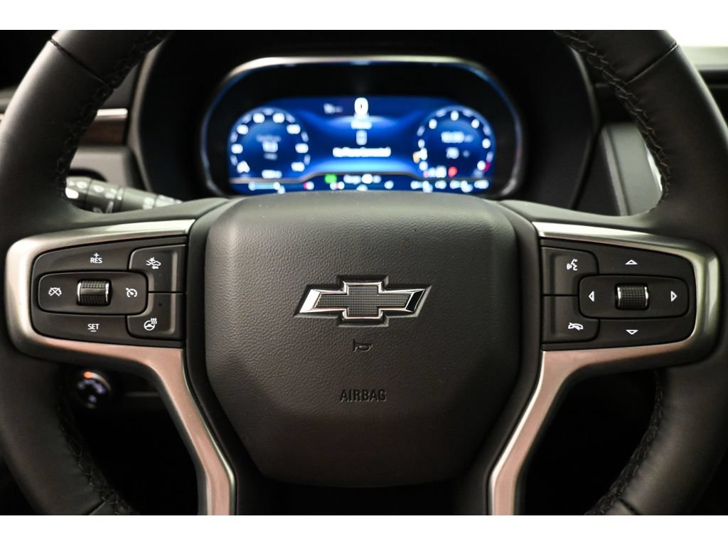 Used 2024 Chevrolet Tahoe Z71 w/ Z71 Off-Road Package AWD/4WD image 14