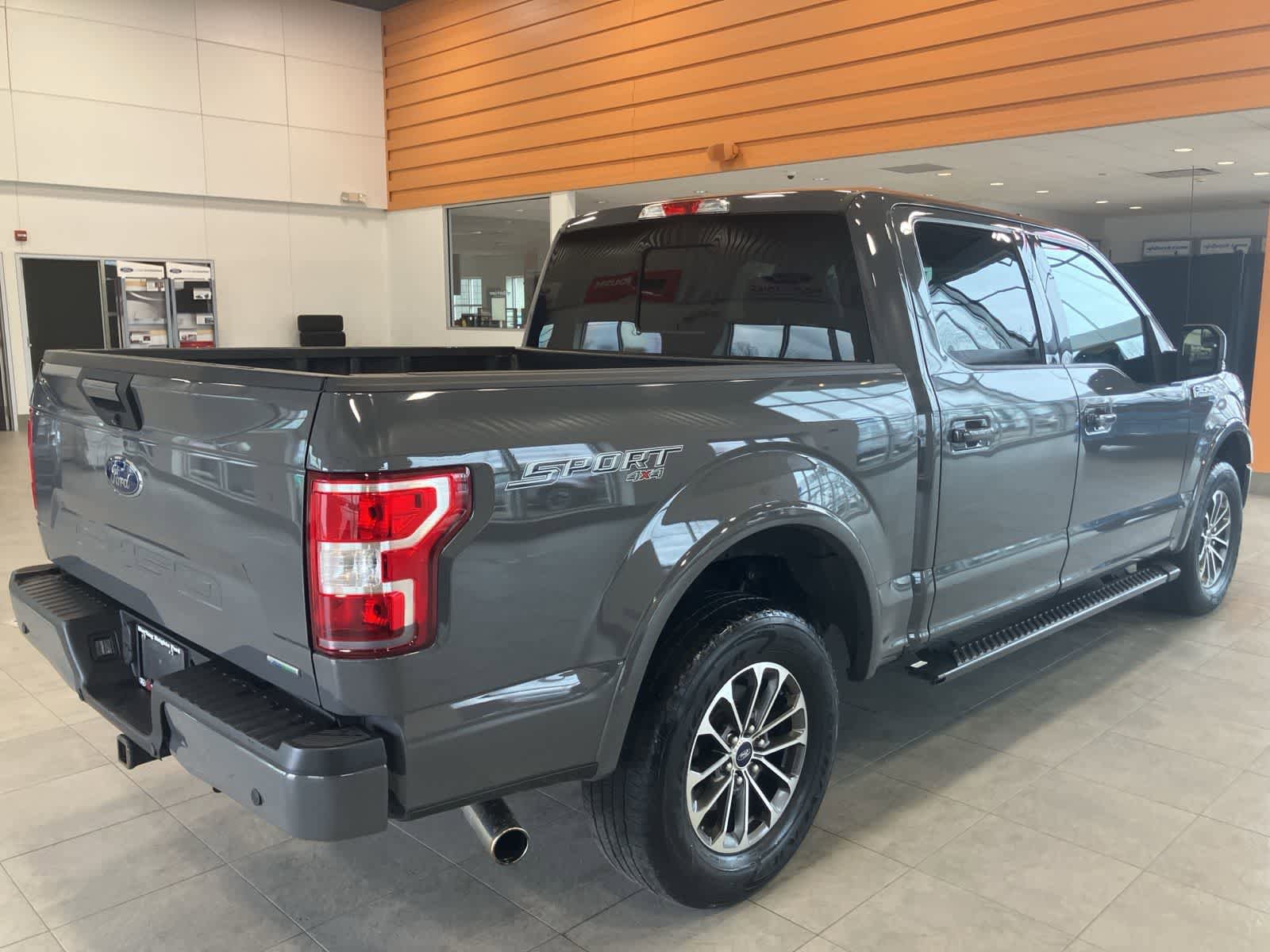 Used 2018 Ford F150 XLT w/ Equipment Group 302A Luxury image 5