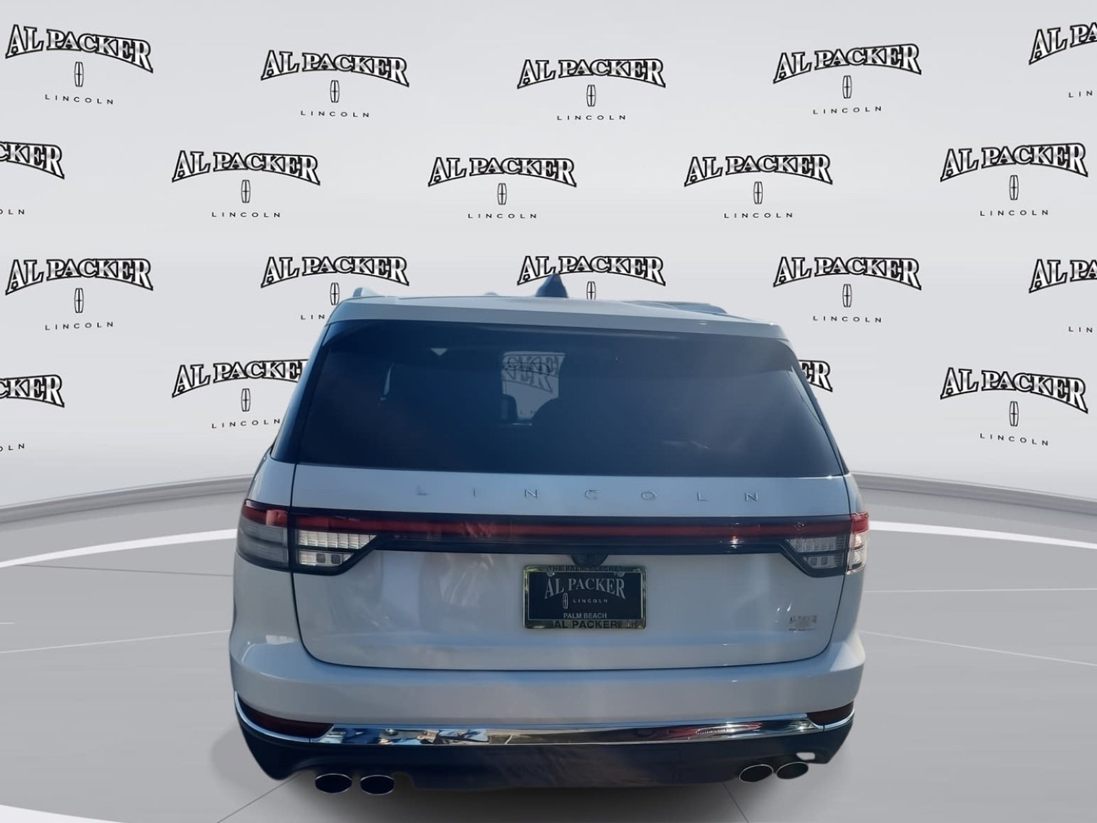 New 2026 Lincoln Aviator 2WD image 4