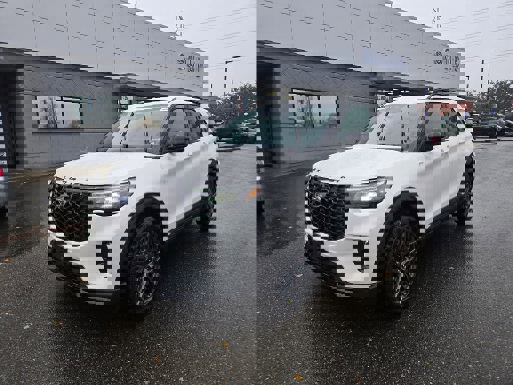 New 2026 Ford Explorer ST-Line w/ ST-Line Street Pack
