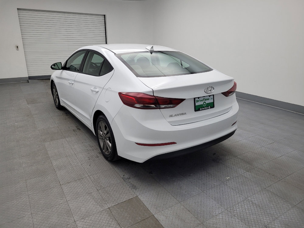 Used 2017 Hyundai Elantra SE image 5