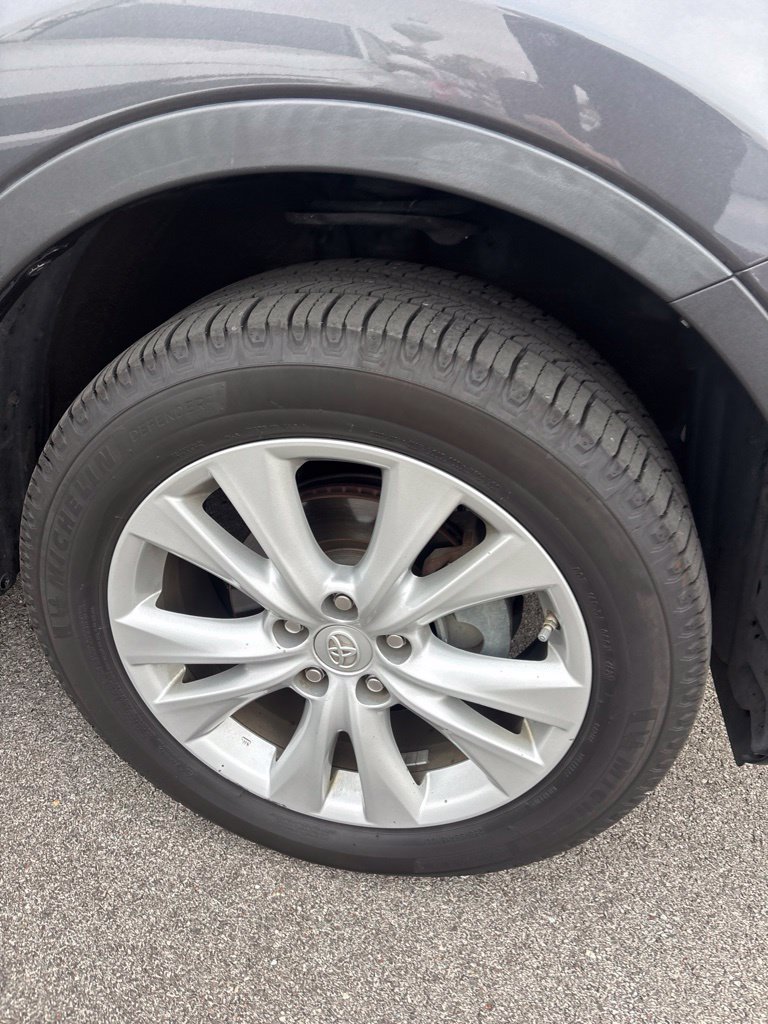 Used 2014 Toyota RAV4 Limited w/ Technology Package AWD/4WD image 8