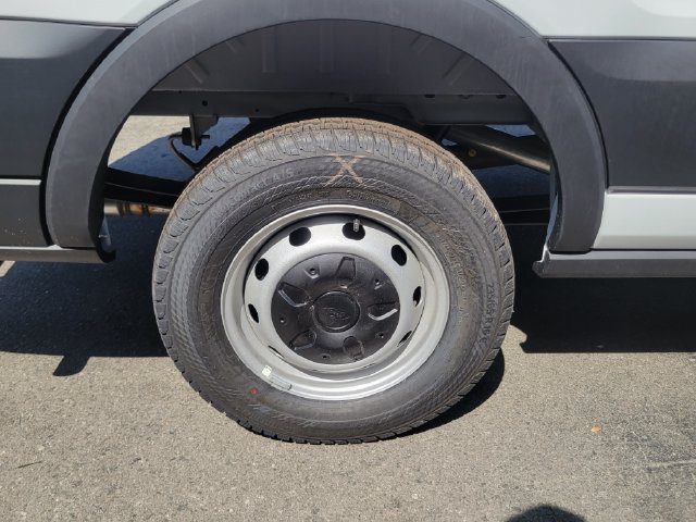 New 2026 Ford Transit 150 Low Roof w/ Load Area Protection Package RWD image 5
