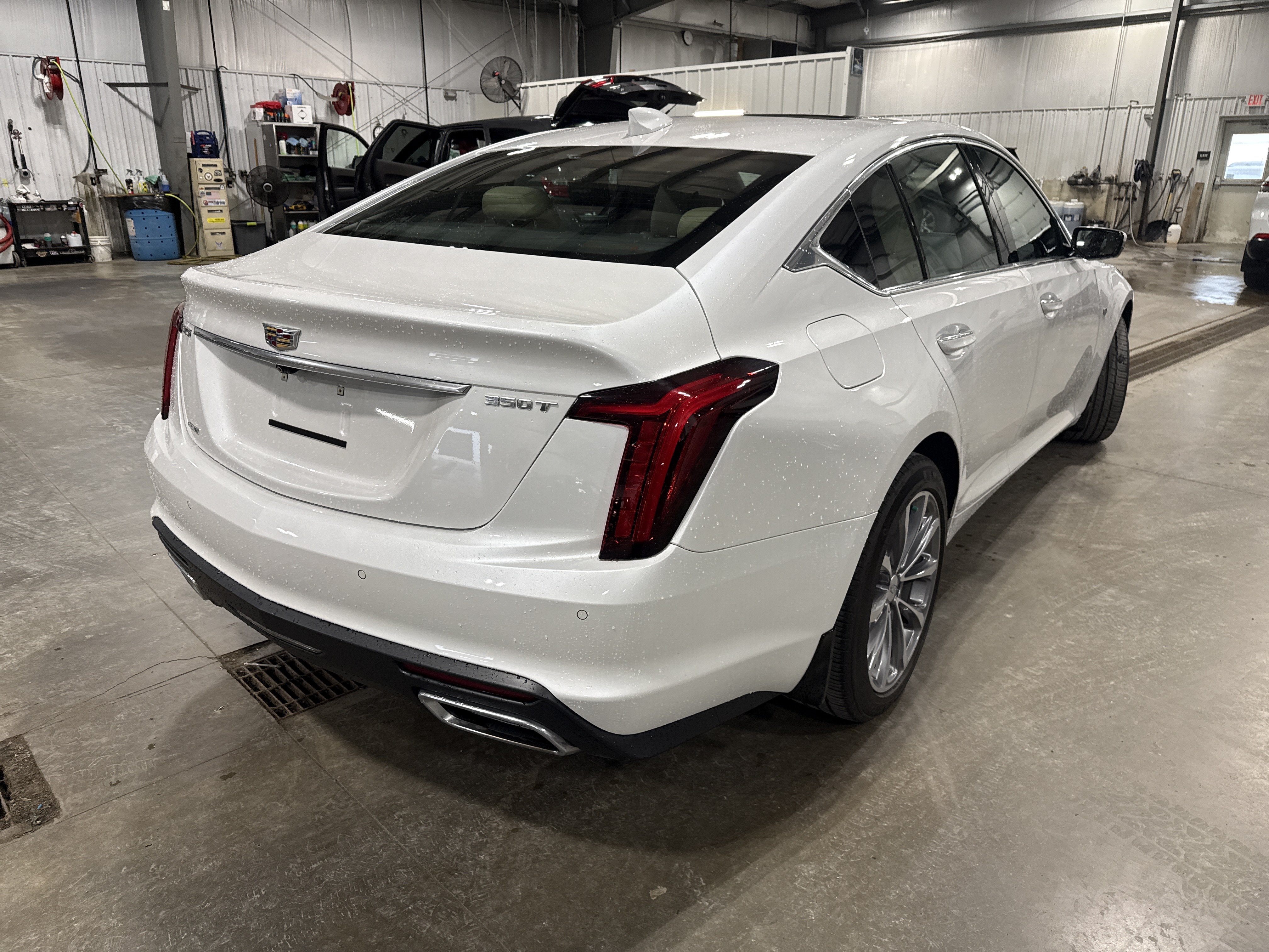 Used 2023 Cadillac CT5 Luxury AWD/4WD image 3