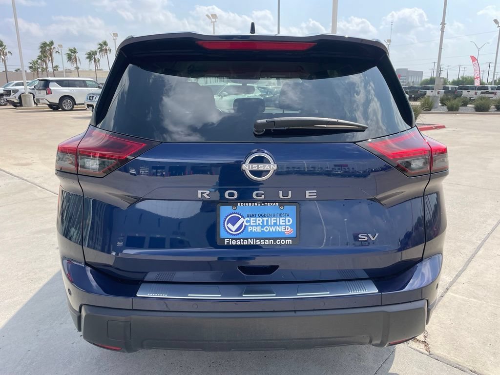 Certified 2024 Nissan Rogue SV FWD image 6