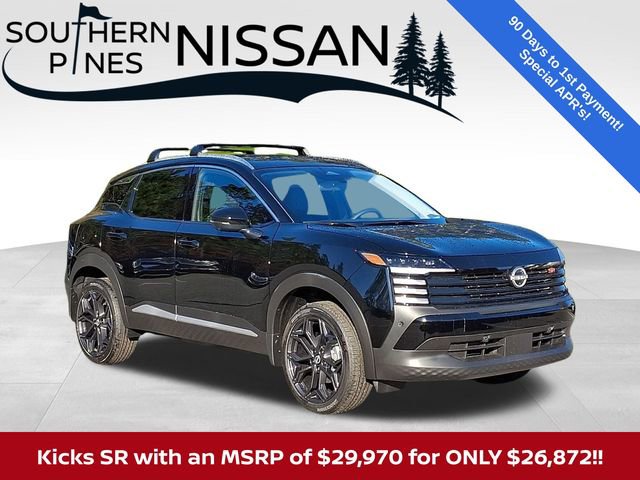 New 2026 Nissan Kicks SR w/ Cold Weather Package