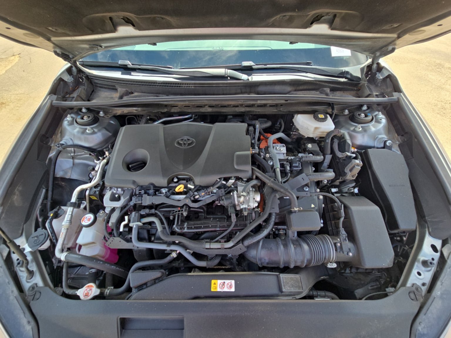 Used 2025 Toyota Camry SE FWD image 20