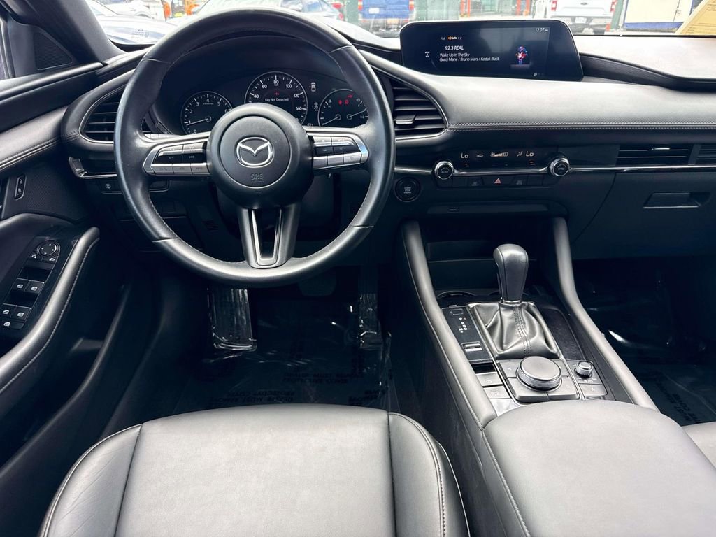 Used 2019 MAZDA MAZDA3 Hatchback FWD image 13