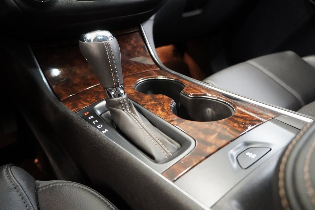 Used 2015 Chevrolet Impala LT w/ Convenience Package image 21