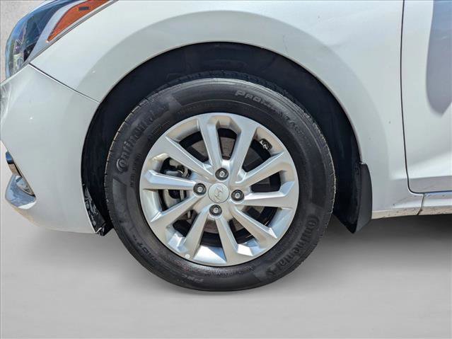 Used 2022 Hyundai Accent SEL FWD image 26