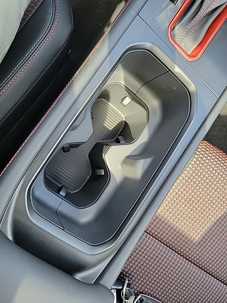 New 2025 Nissan Kicks SR w/ SR Premium Package image 18