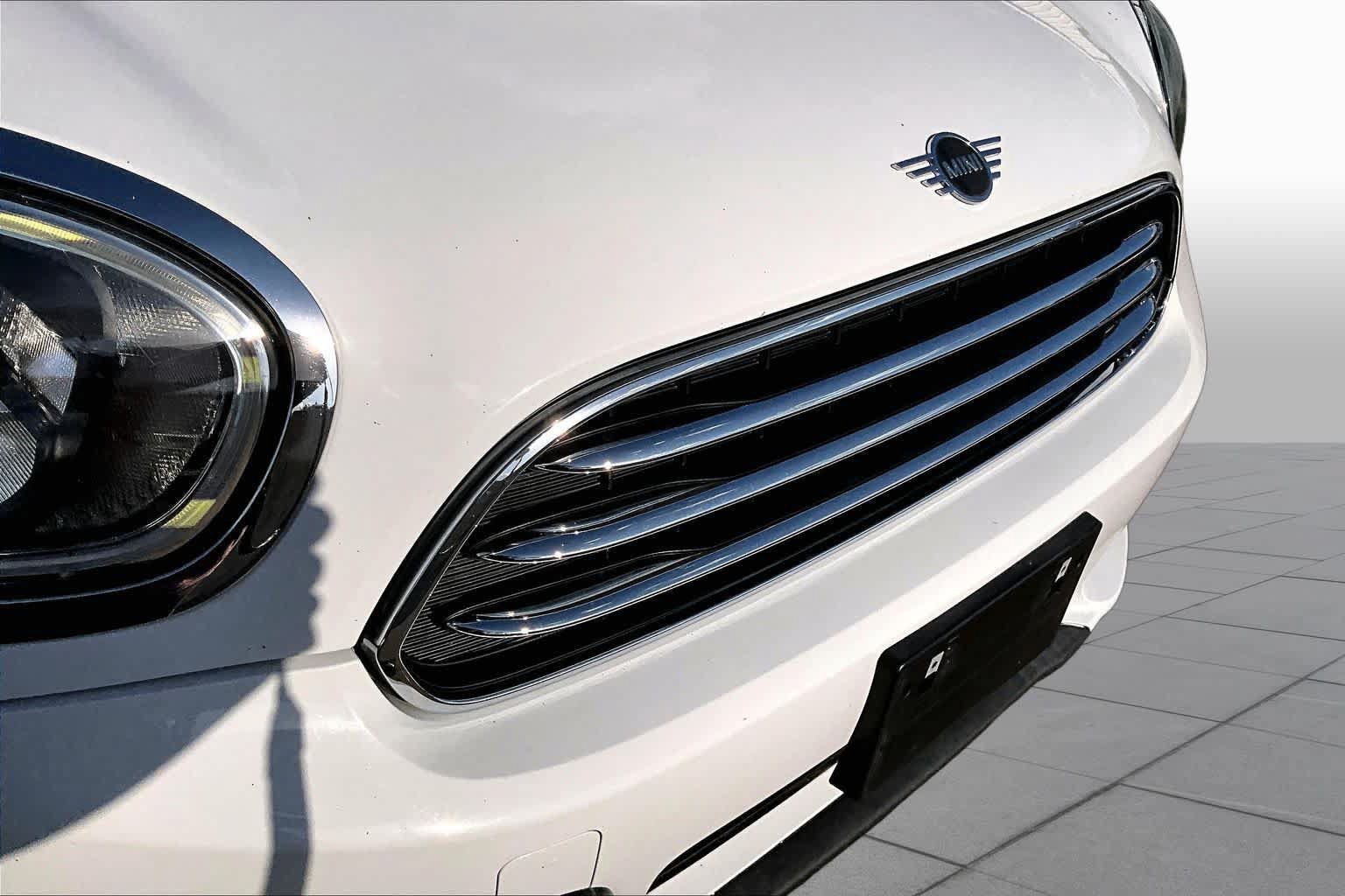 Used 2019 MINI Cooper Countryman FWD image 29