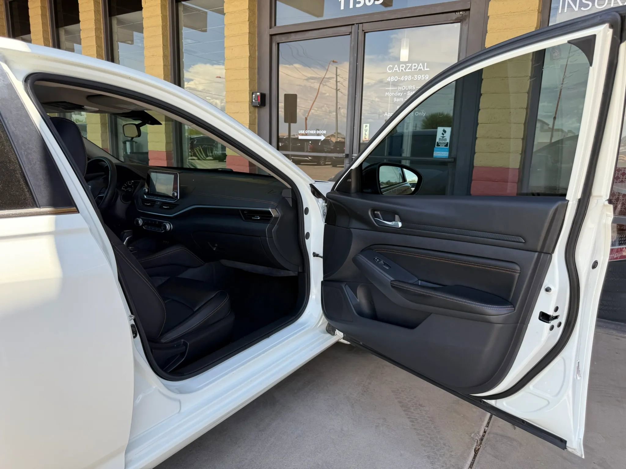 Used 2021 Nissan Altima 2.5 SR w/ SR Premium Package FWD image 22