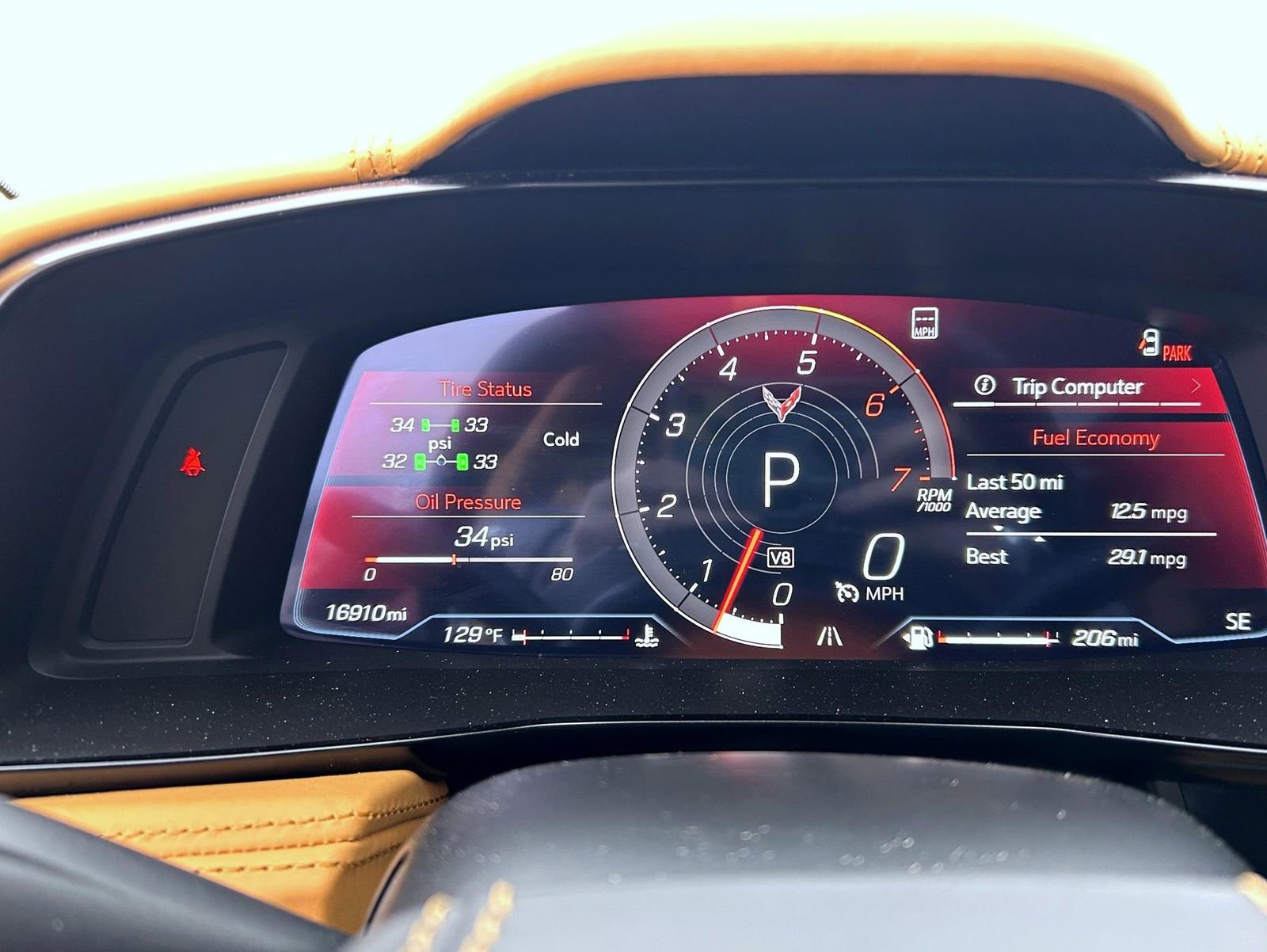 Used 2023 Chevrolet Corvette Stingray Premium Cpe w/ Body-Color Dual Roof Package image 14