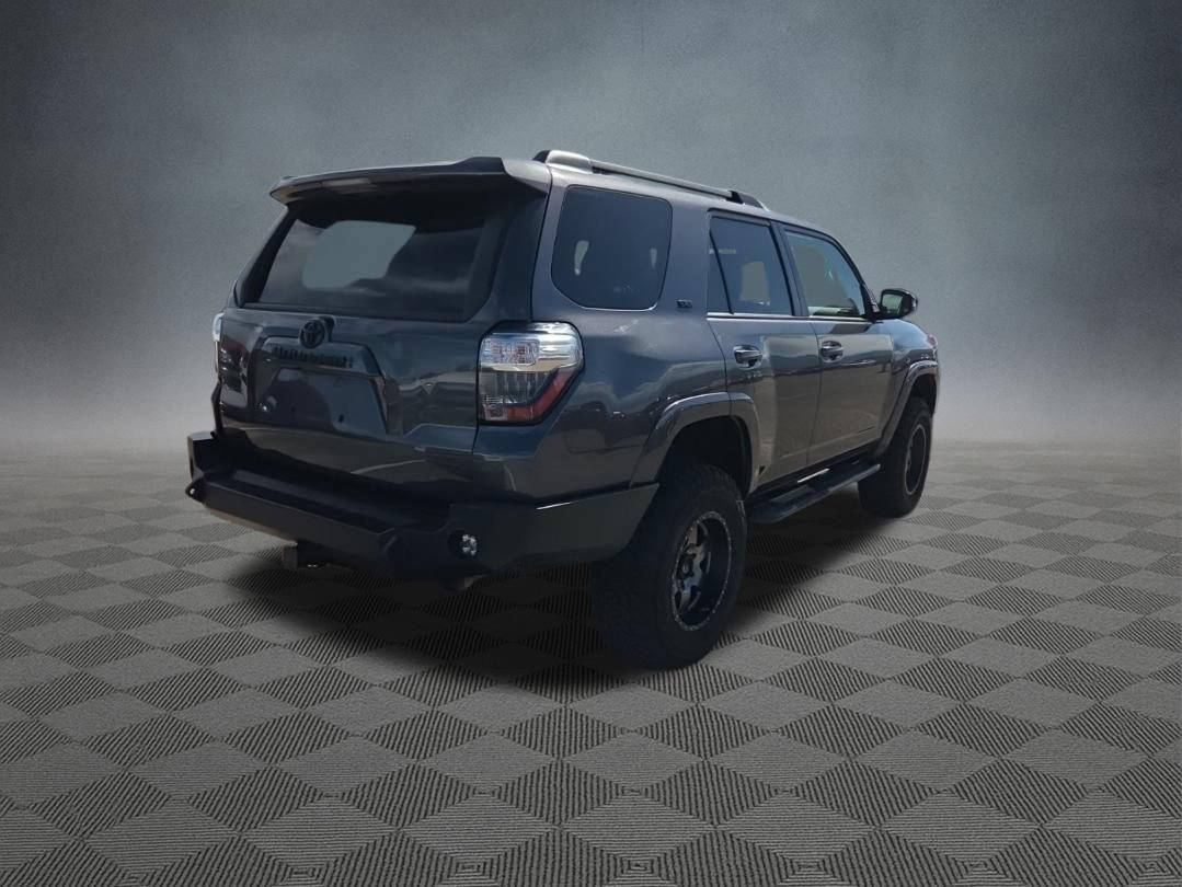 Used 2020 Toyota 4Runner SR5 Premium w/ Moonroof Package AWD/4WD image 5