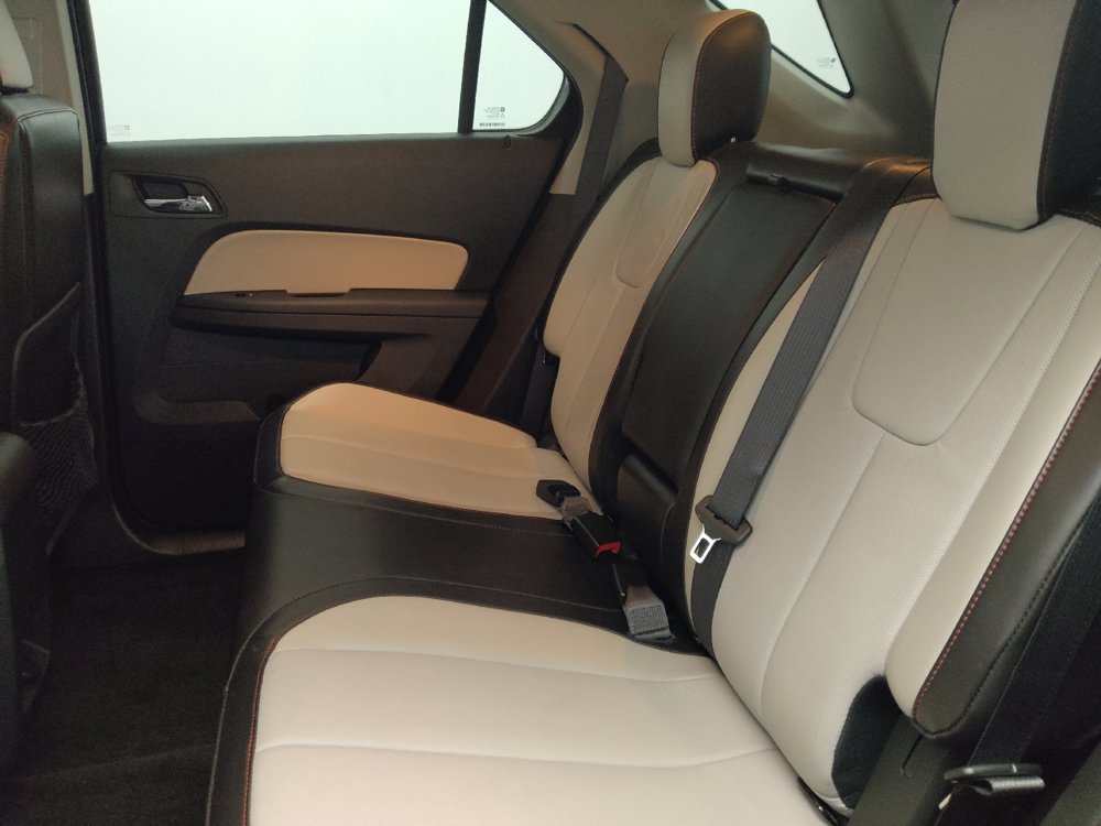 Used 2016 Chevrolet Equinox LTZ w/ Enhanced Convenience Package FWD image 18