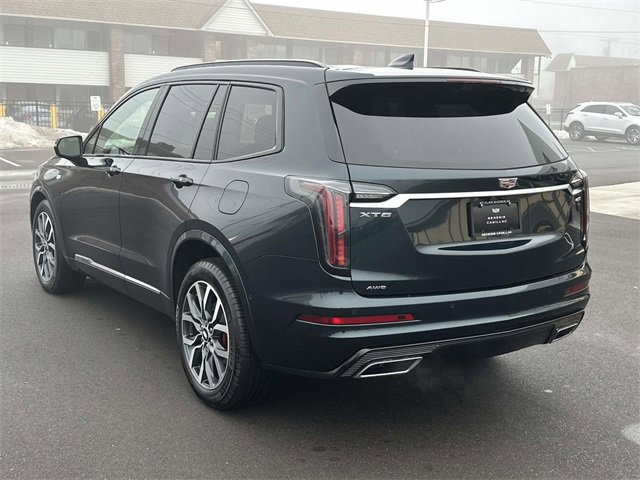Used 2024 Cadillac XT6 Sport w/ Platinum Package image 8