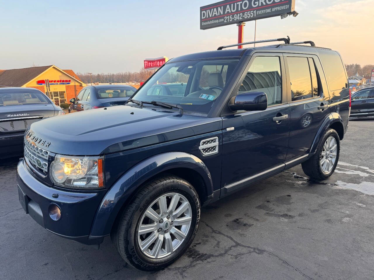 Used 2013 Land Rover LR4 HSE image 4