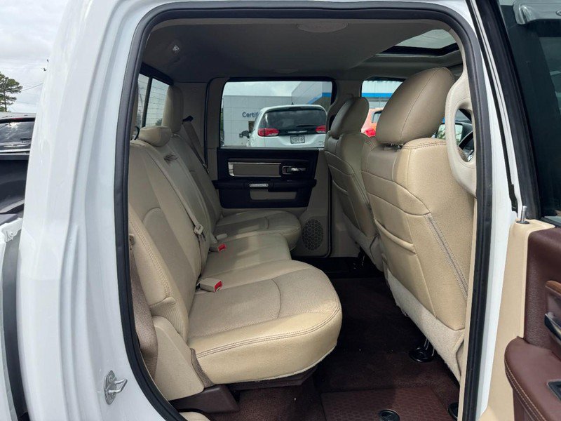 Used 2017 RAM 1500 Laramie w/ Convenience Group AWD/4WD image 10