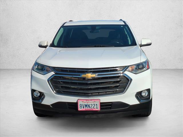 Used 2021 Chevrolet Traverse LT image 2