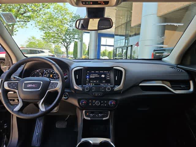 Certified 2024 GMC Terrain Denali w/ Black Diamond Edition AWD/4WD image 29