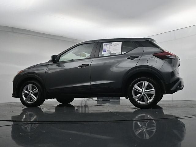 Used 2024 Nissan Kicks S FWD image 31