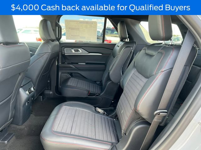 New 2026 Ford Explorer ST-Line w/ ST-Line Street Pack image 6