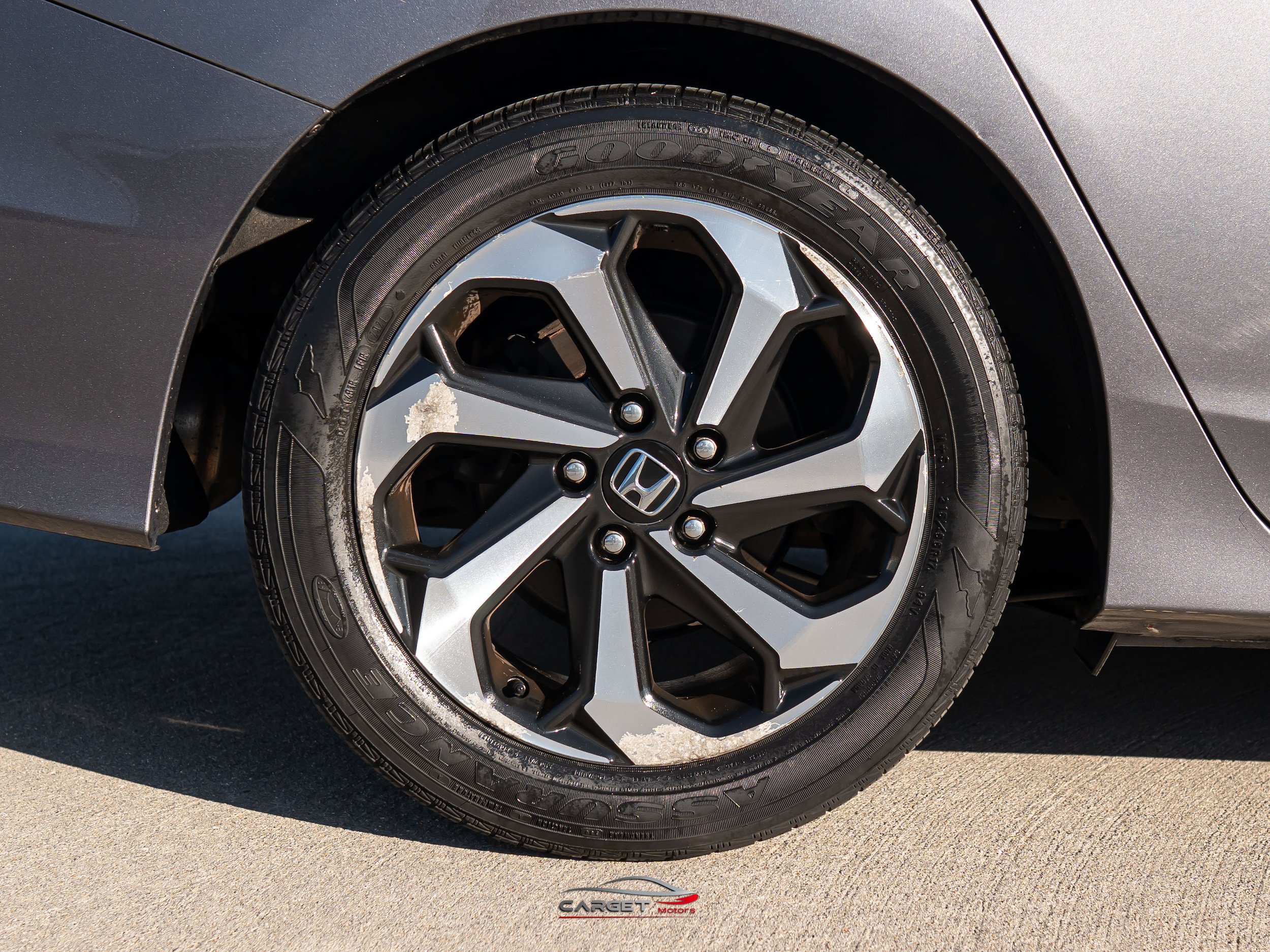 Used 2017 Honda Accord EX image 9