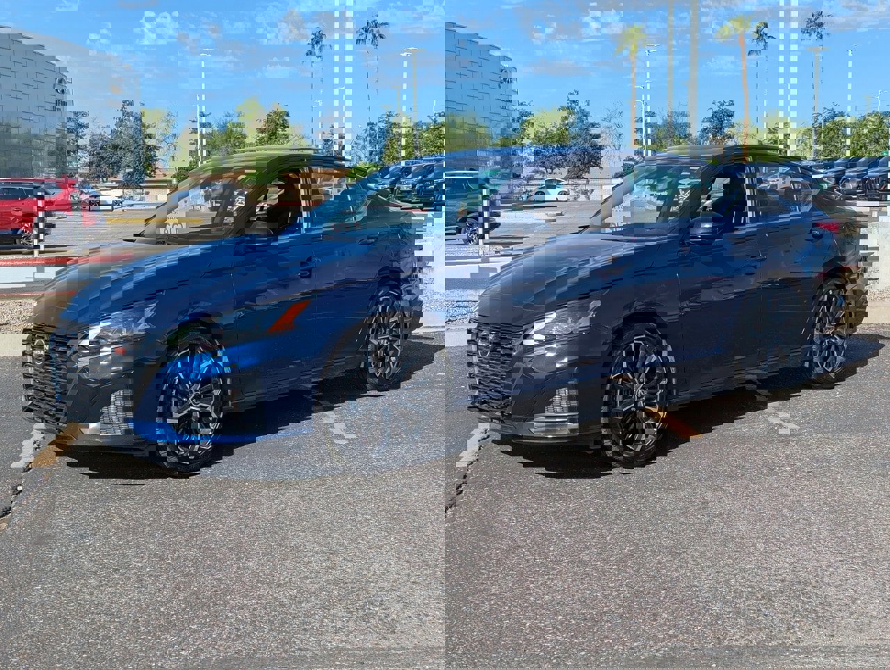 Certified 2023 Nissan Altima 2.5 SR