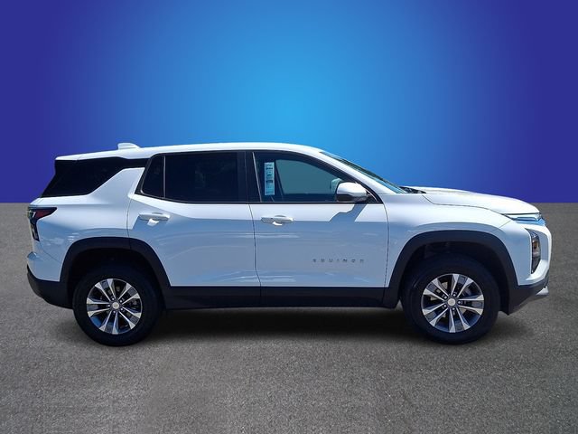 Used 2026 Chevrolet Equinox LT FWD image 3