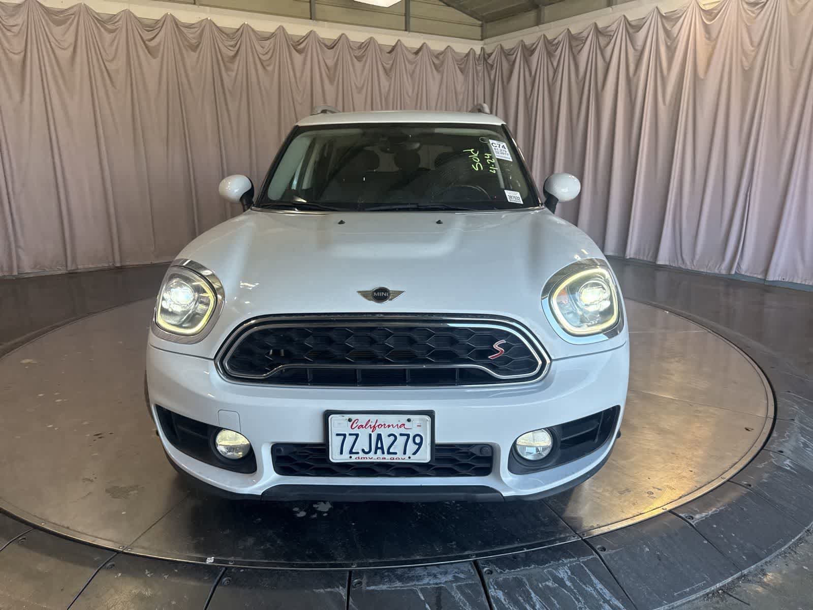 Used 2017 MINI Cooper Countryman S FWD image 2