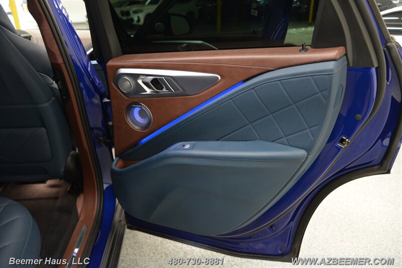 Used 2023 BMW XM AWD/4WD image 40