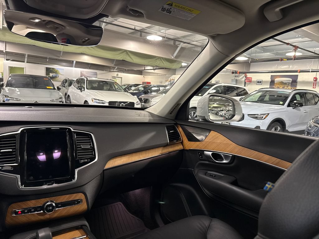Certified 2024 Volvo XC90 T8 Plus w/ Protection Package Premier AWD/4WD image 24