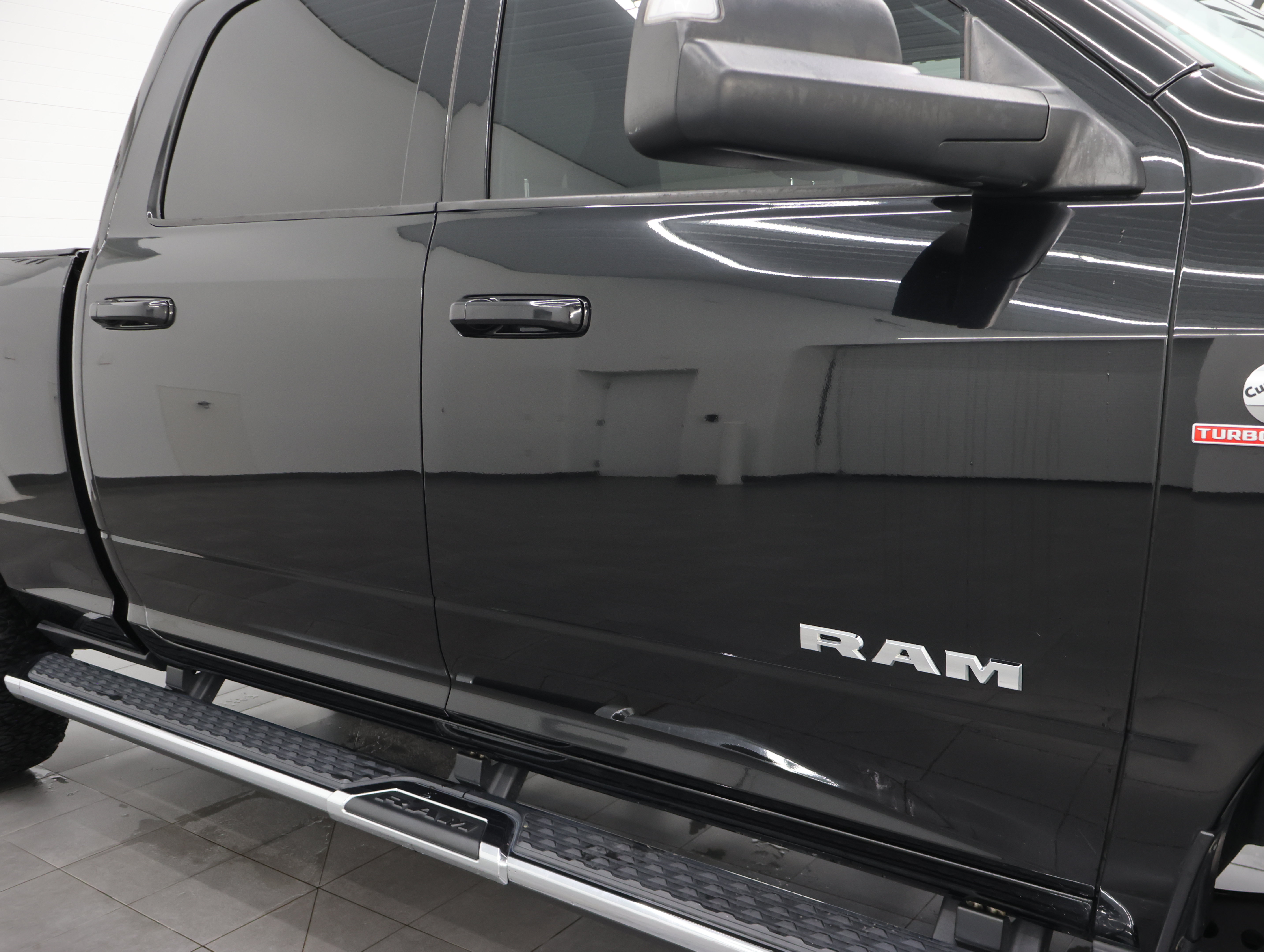 Used 2021 RAM 2500 Big Horn w/ Level 1 Equipment Group AWD/4WD image 25