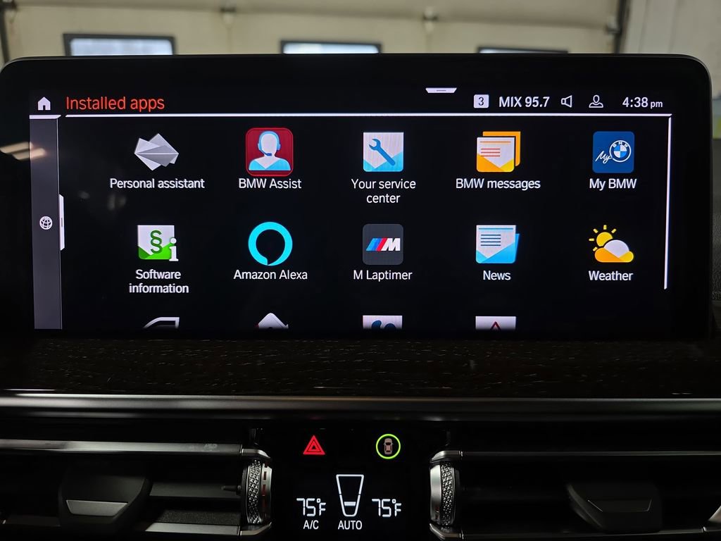 Used 2025 BMW X4 xDrive30i image 23