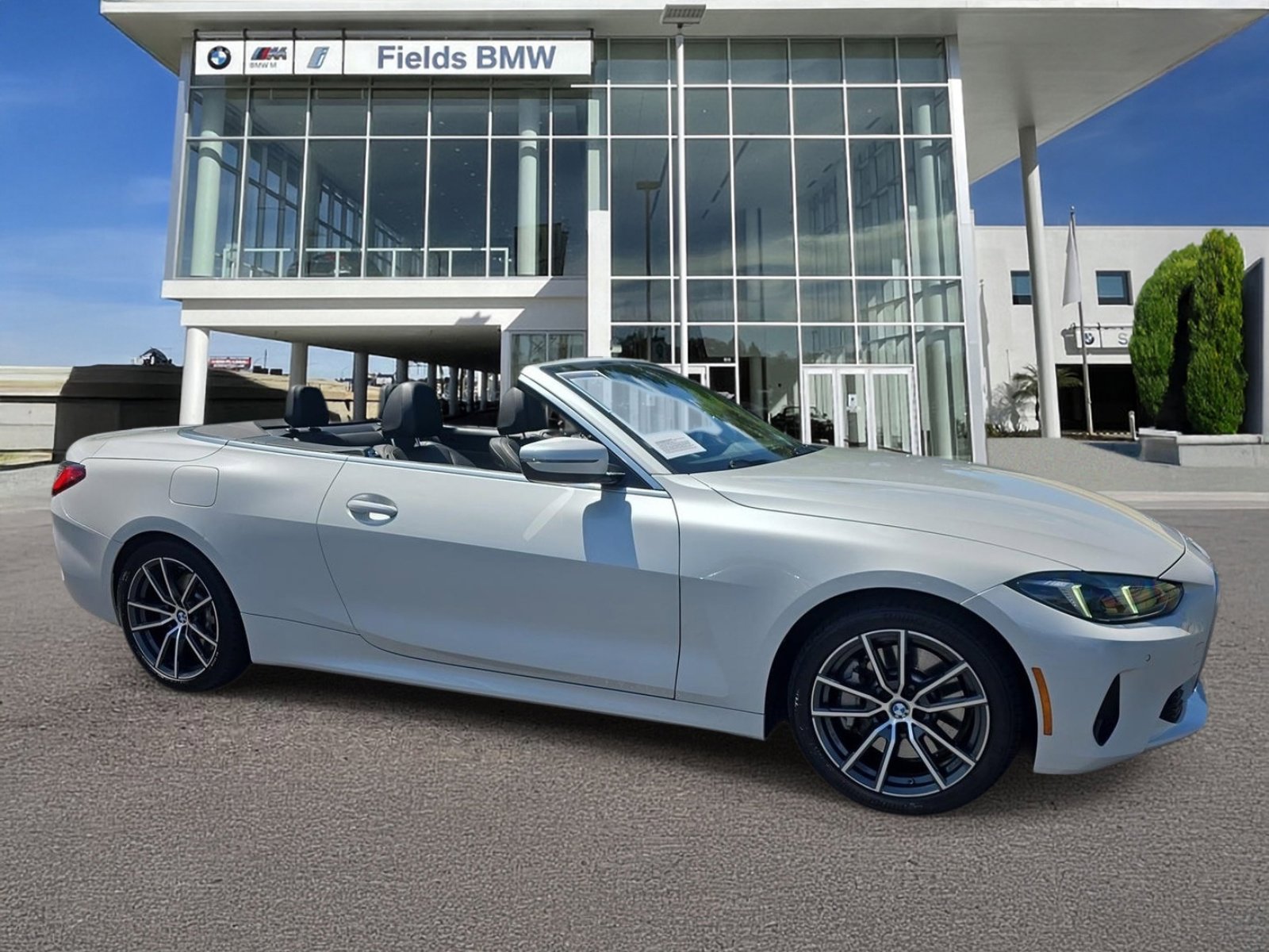 Used 2025 BMW 430i Convertible RWD image 1